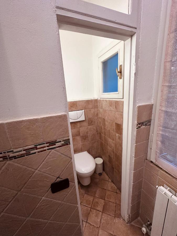 La Casa Del Corso Apartment Arona Luaran gambar